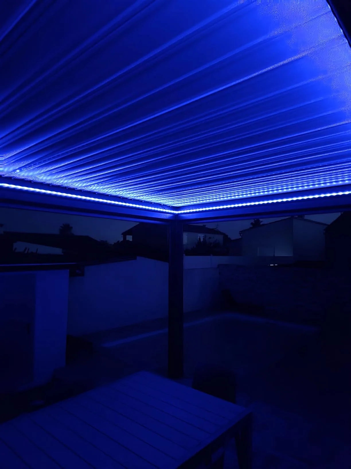 Architectural Black U-Shape Aluminum Profile (20-Pack) - Milky Diffuser for 12mm LED Strips